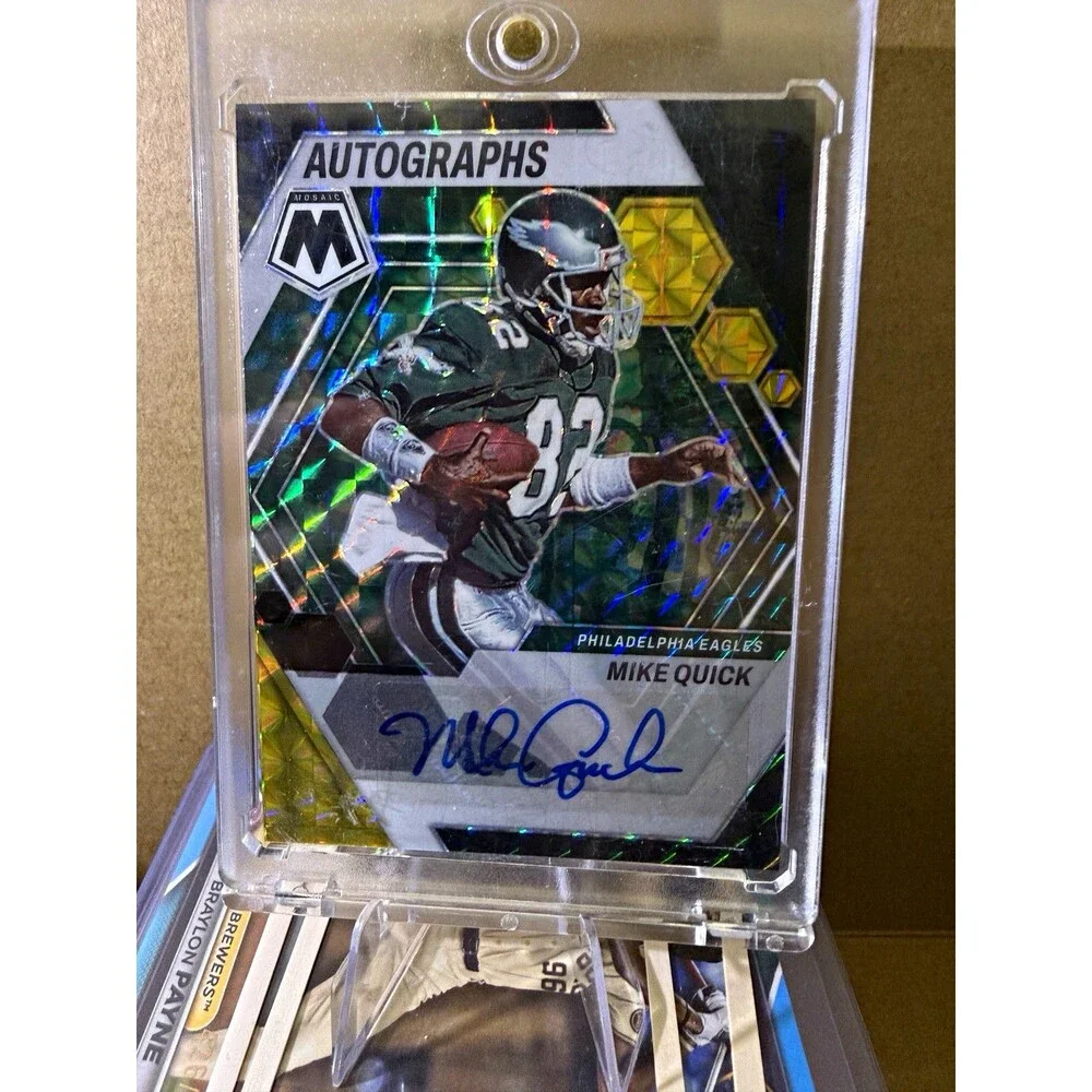 2023 Panini Mosaic Football Mike Quick Eagles Autographs Mosaic Prizm #AM-MQ🔥